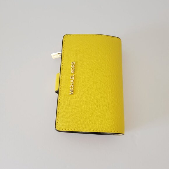 Michael Kors Jet Set Travel Medium Bifold Zip Coin Wallet Golden Yellow Leather - Picture 4 of 7